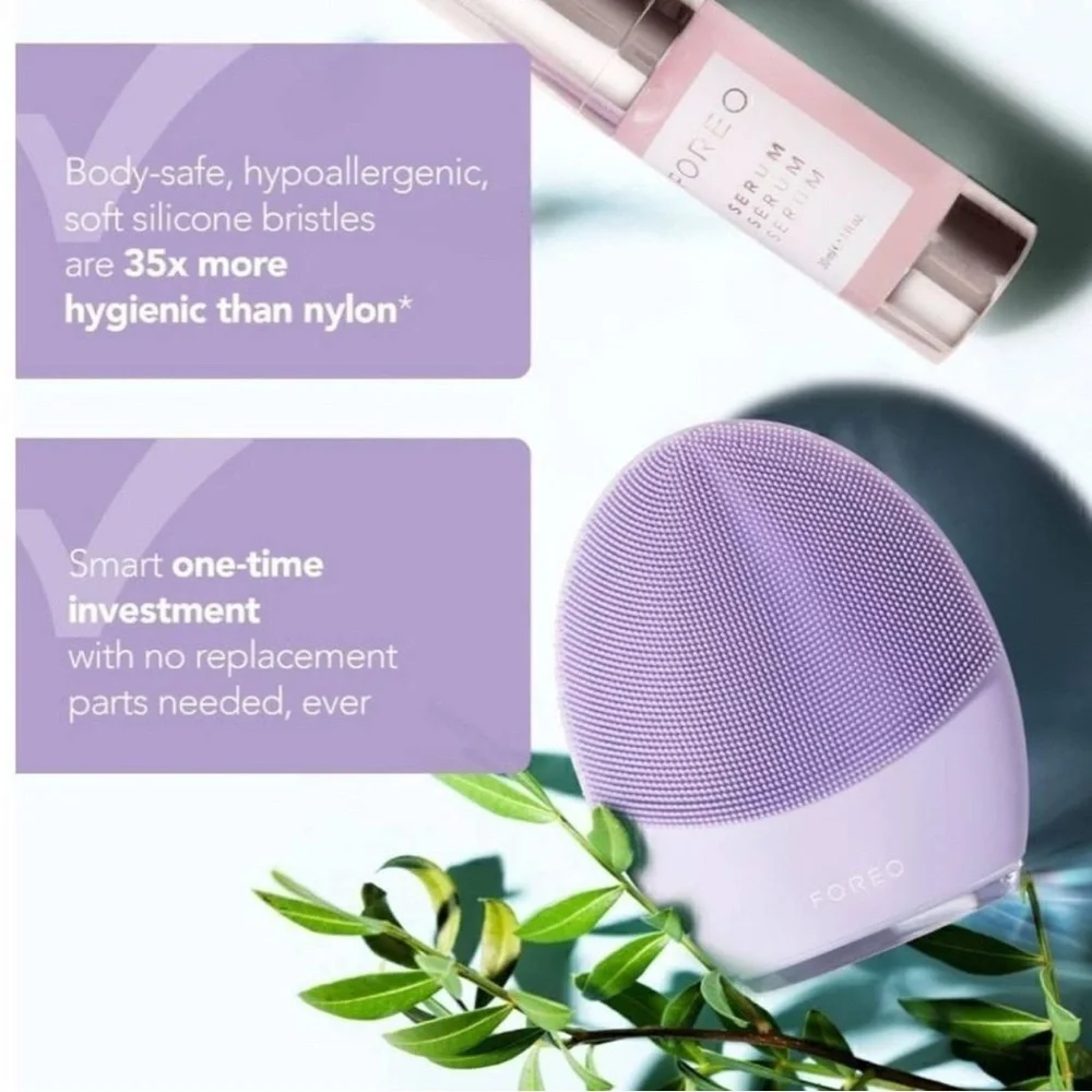 Foreo Luna 3 smart Facial cleansing & firming massage NWT purple